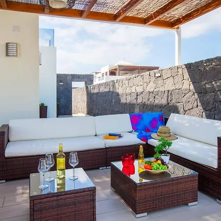 Fito Villa Playa Blanca